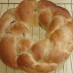 パン教室でリースパンを習いました。