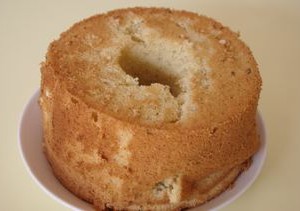 作り慣れた頃のシフォンケーキの失敗。